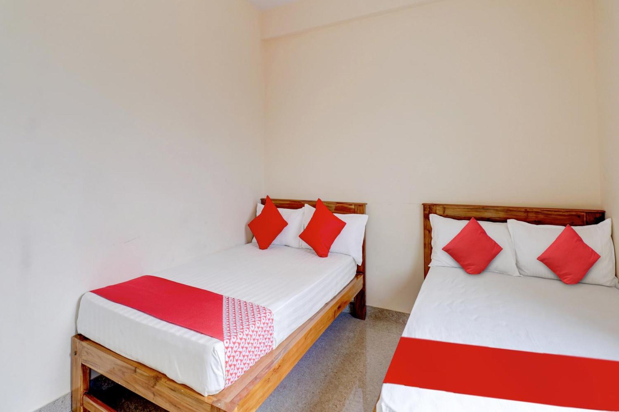 Hotel Oyo Flagship Golden Treasury Bengaluru Zewnętrze zdjęcie