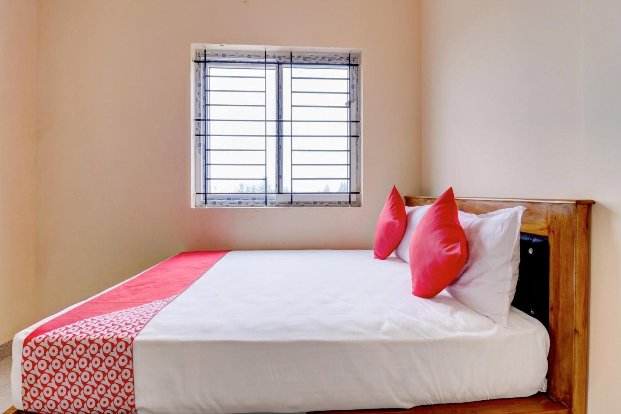 Hotel Oyo Flagship Golden Treasury Bengaluru Zewnętrze zdjęcie