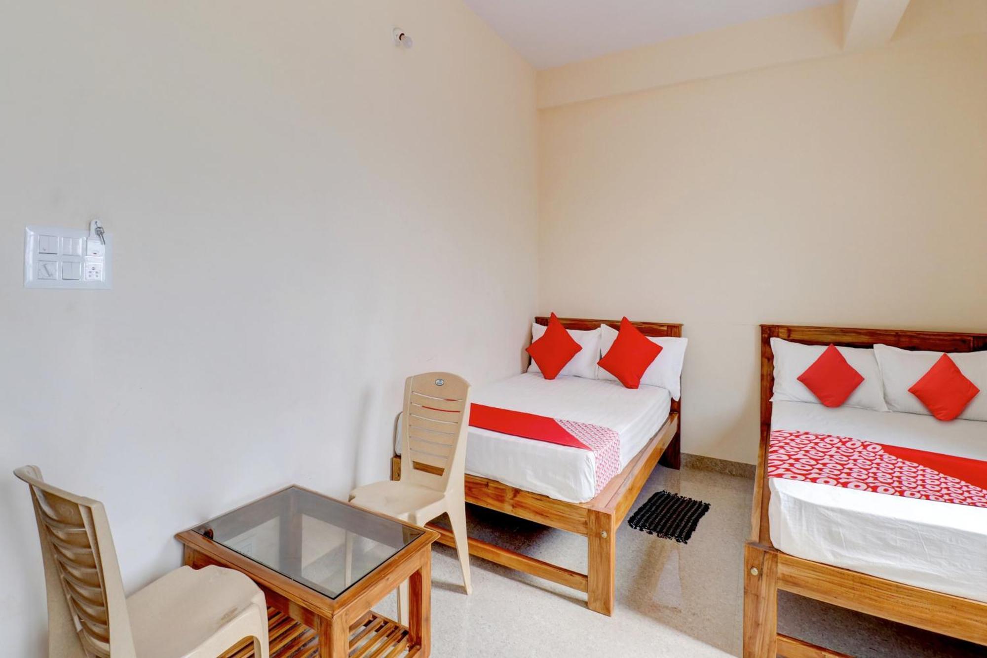 Hotel Oyo Flagship Golden Treasury Bengaluru Zewnętrze zdjęcie